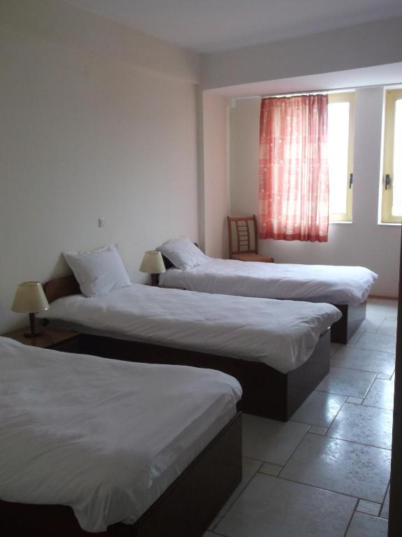 أوهغيد Montenegrin Inn الغرفة الصورة